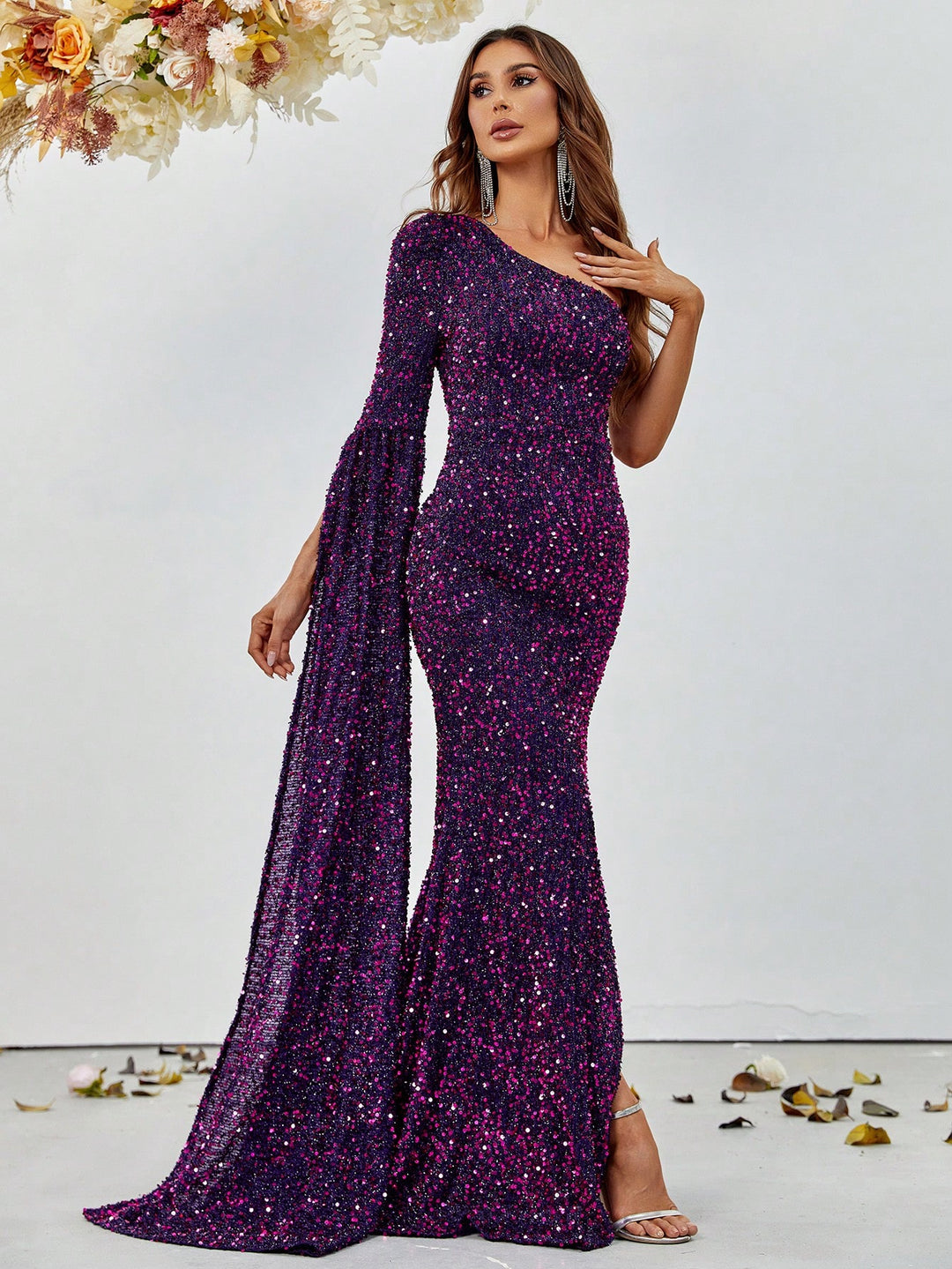 Elegant One Shoulder Long Sleeve Slit Sequin Dress