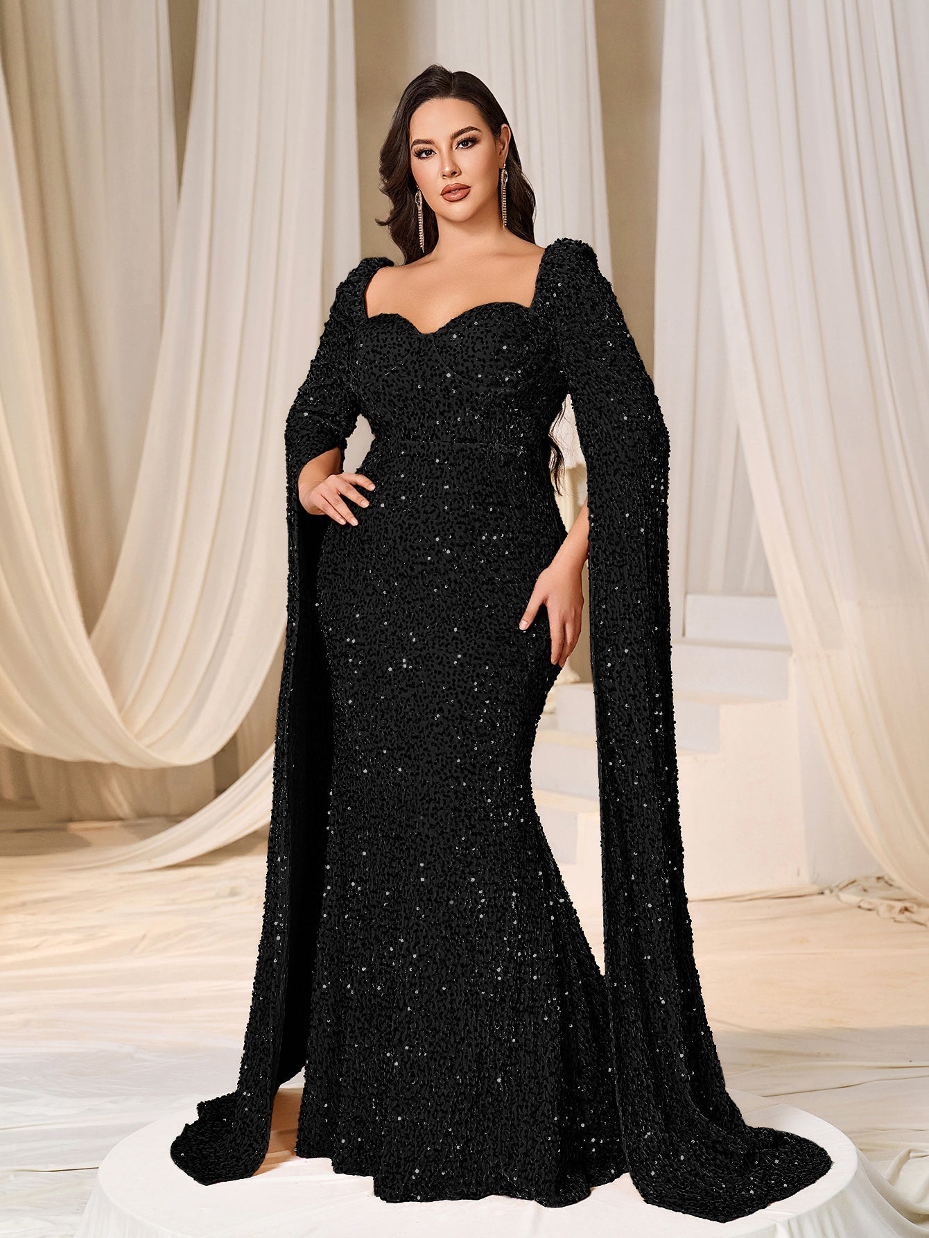 Plus Sweetheart Neck Extra-Long Sleeves Sequin Evening Dress