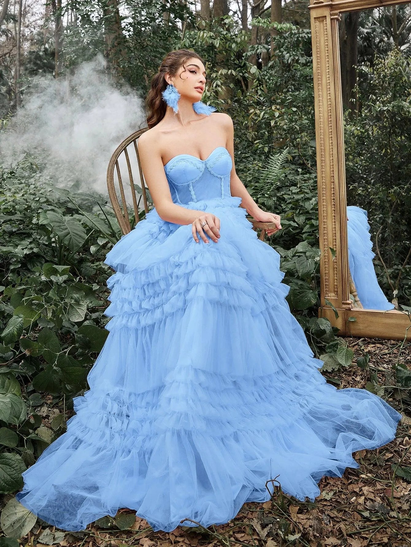 Gorgeous Strapless Cascading Ruffles Hem Tulle Prom Dress