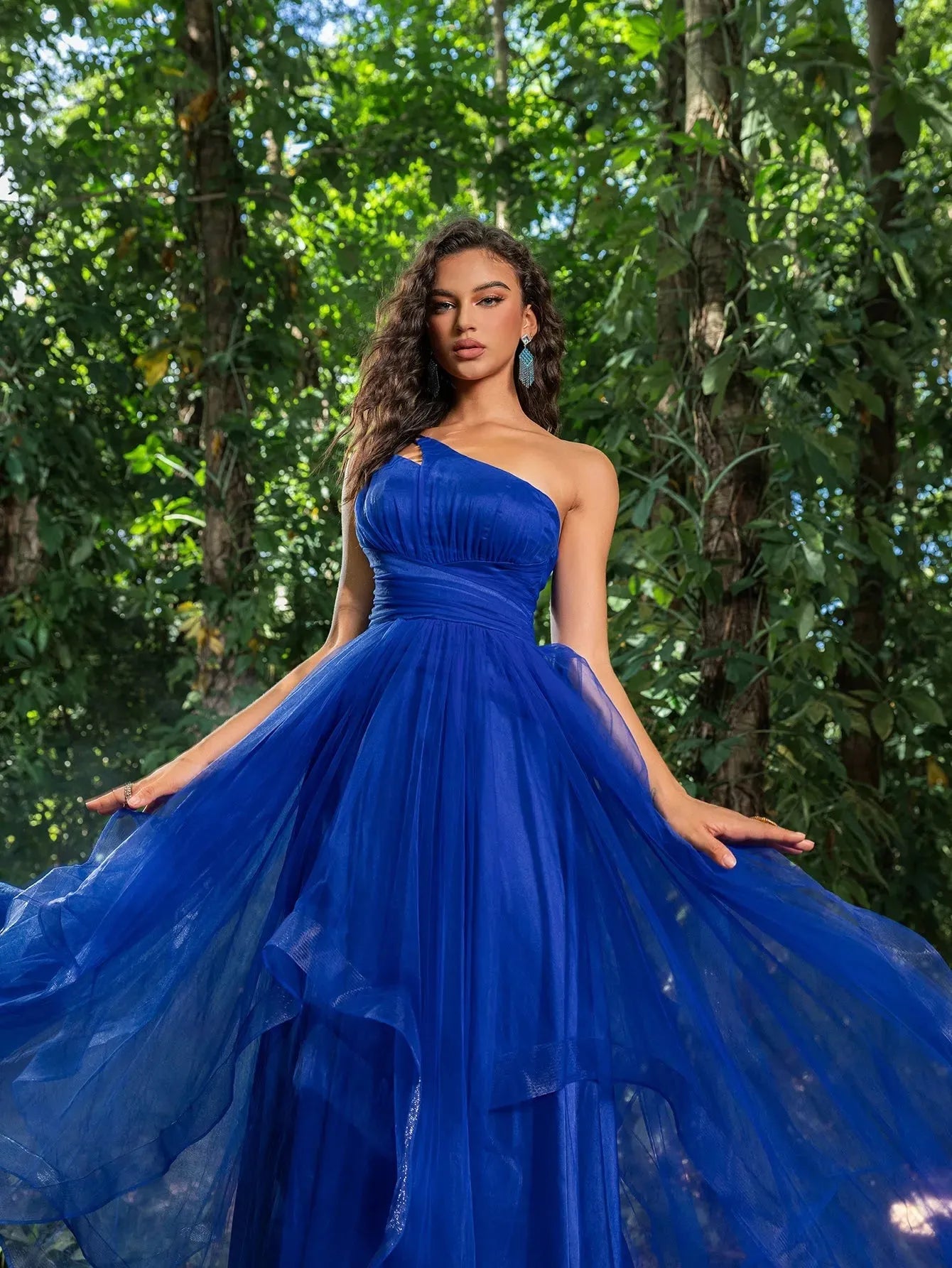 Elegant Tulle One Shoulder Asymmetrical Hem Prom Dress