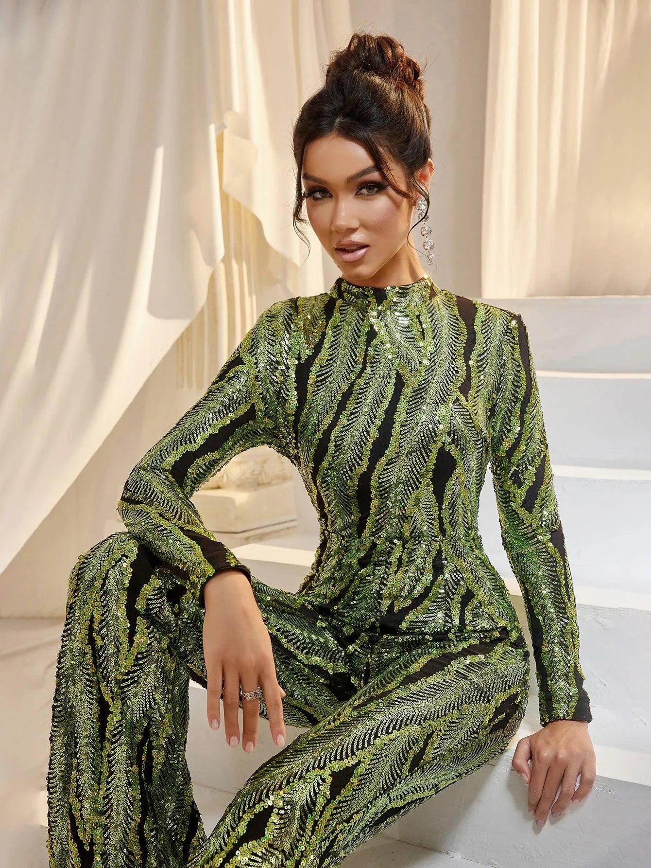 Elegant Mock Neck Long Sleeves Graphic Sequin Jumpsuit