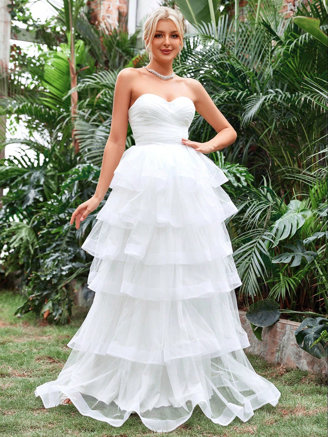 Ruffle Layered Hem Tube Wedding Dresses