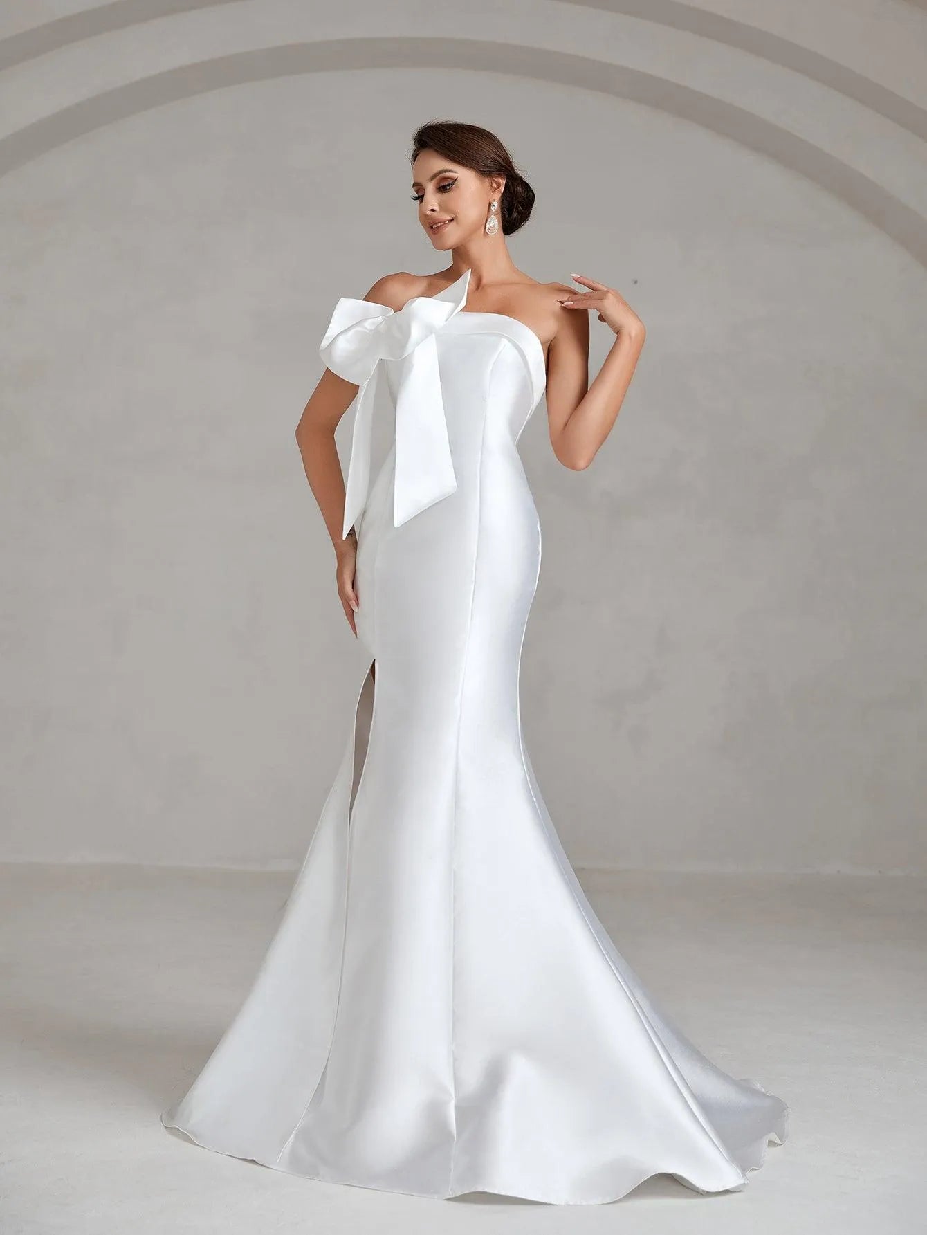 Bow Decor Slit Mermaid Hem Satin Tube Wedding Dress