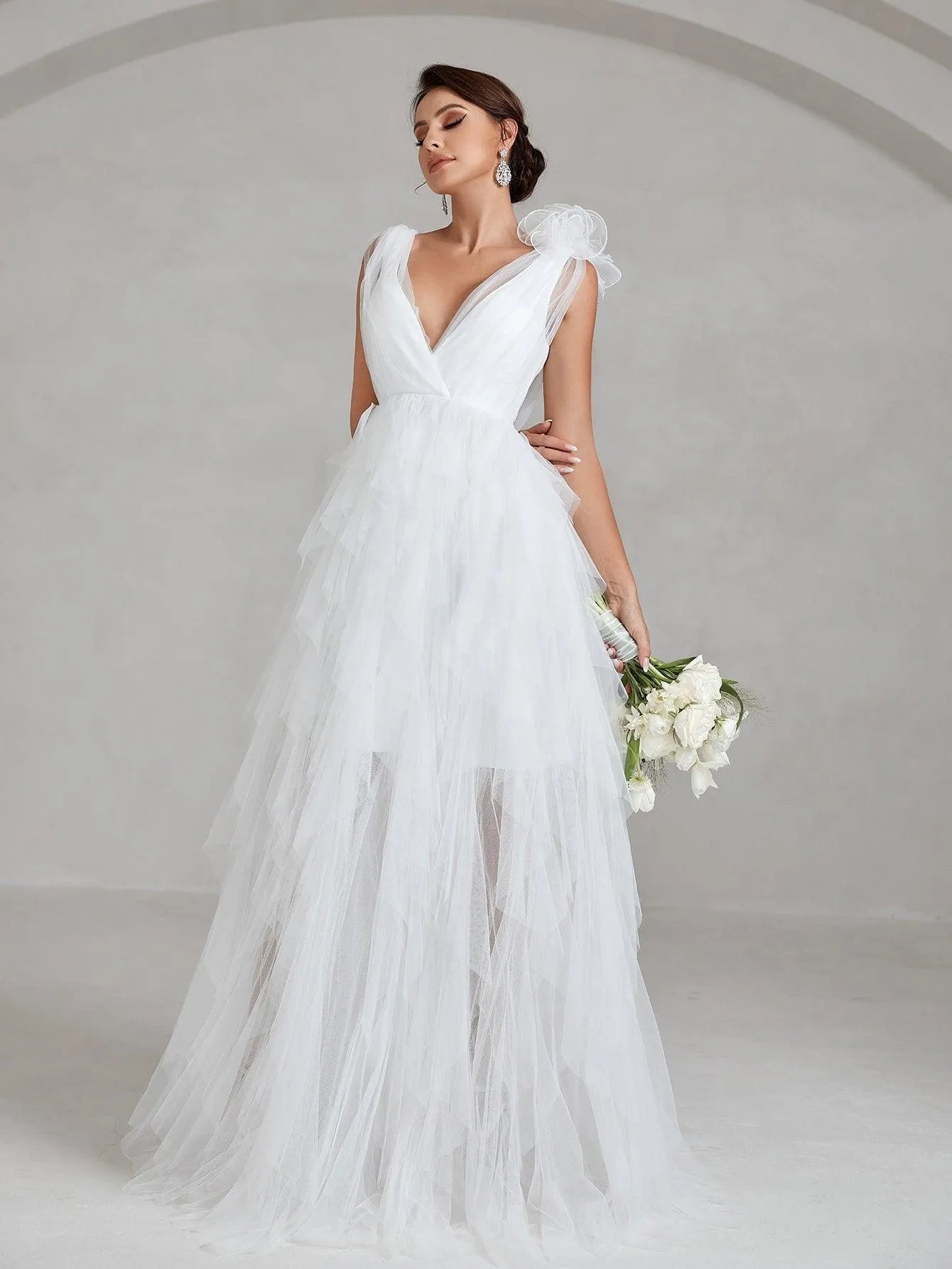 Plunging Neck Sleeveless Mesh Overlay Wedding Dresses