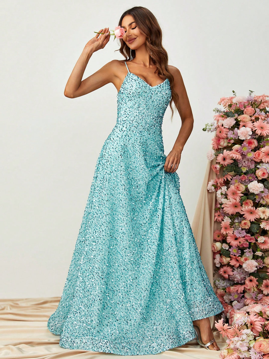 Elegant Spaghetti Strap Sleeveless Sequin A Line Dresses