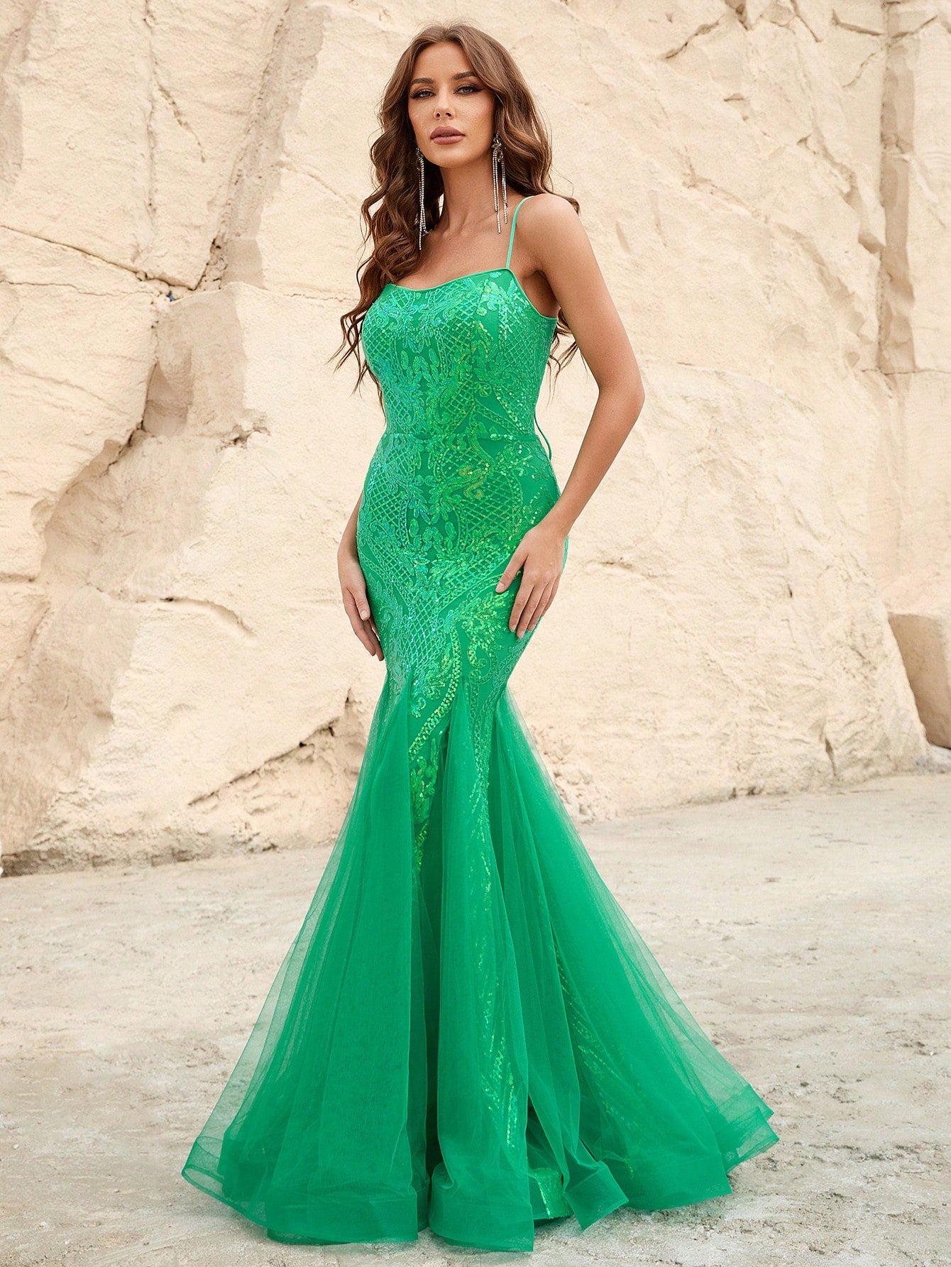 Elegant Spaghetti Strap Mesh Insert Sequin Mermaid Dress