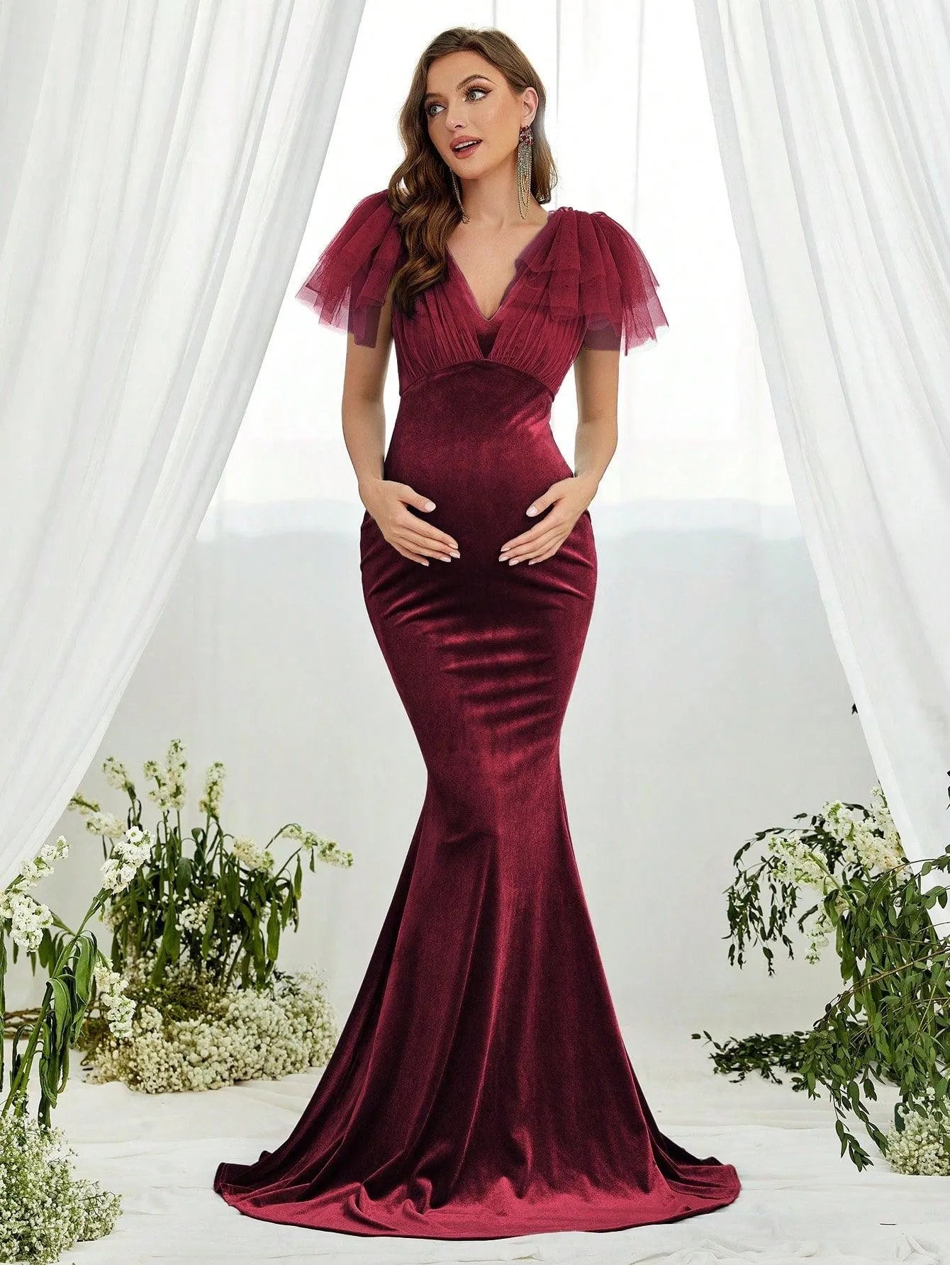 Maternity Contrast Mesh Mermaid Hem Velvet Dress