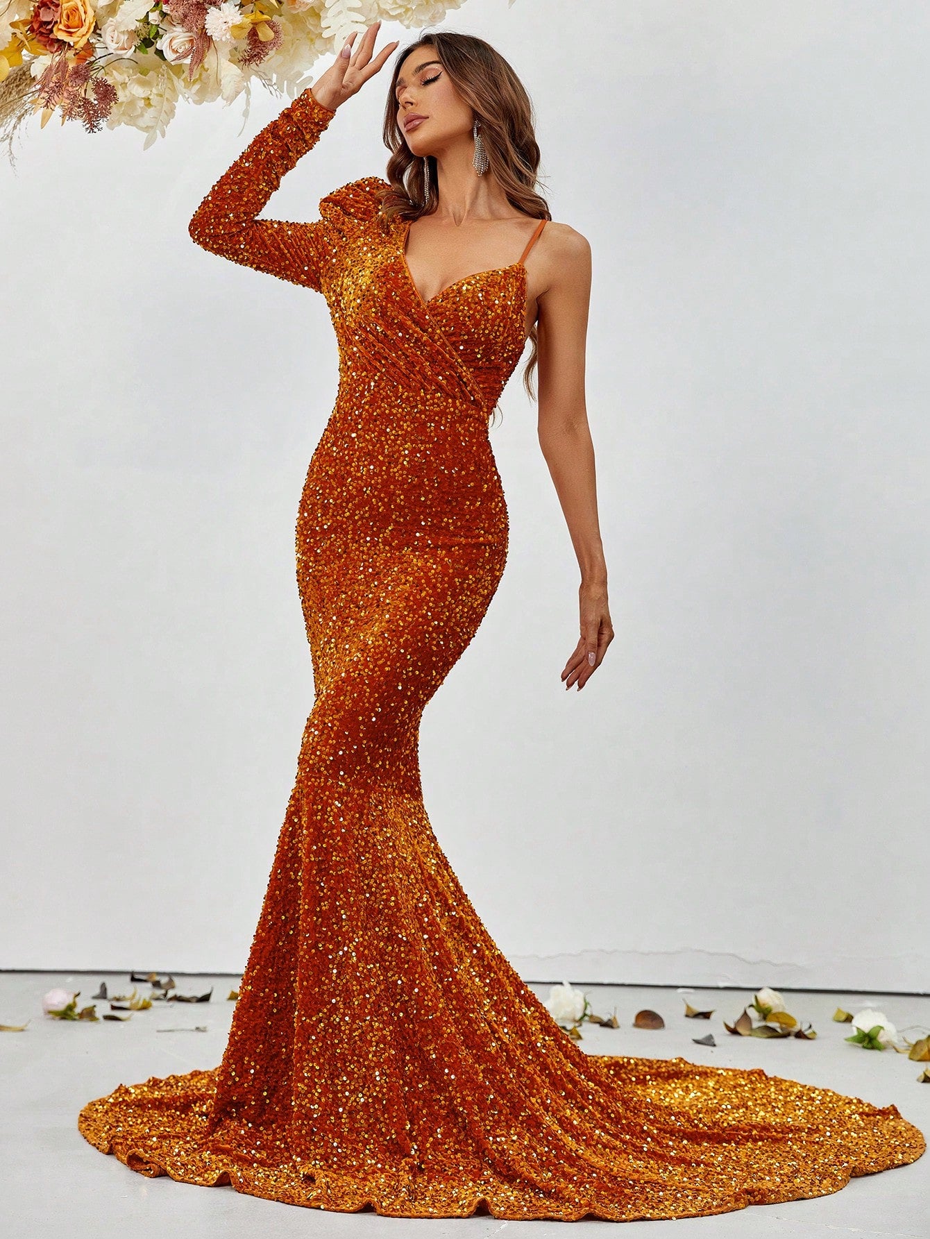 Elegant One Shoulder Long Sleeve Sequin Mermaid Dresses