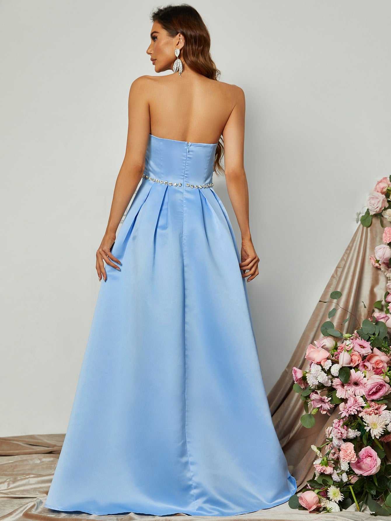 Elegant Tube Sleeveless Pleated Satin A Line Dresses