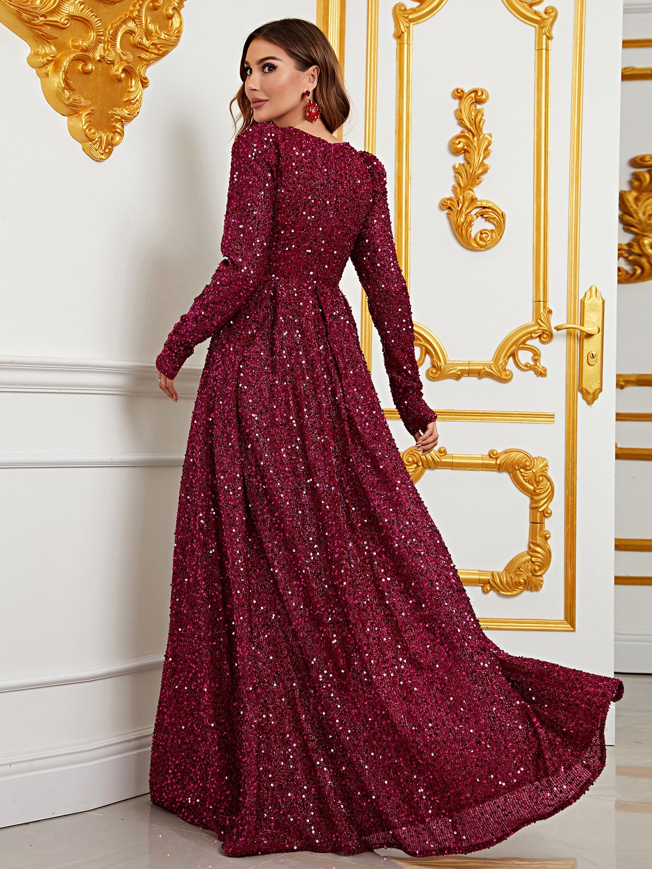 Sweetheart Neck Long Sleeve Sequin A Line Dresses