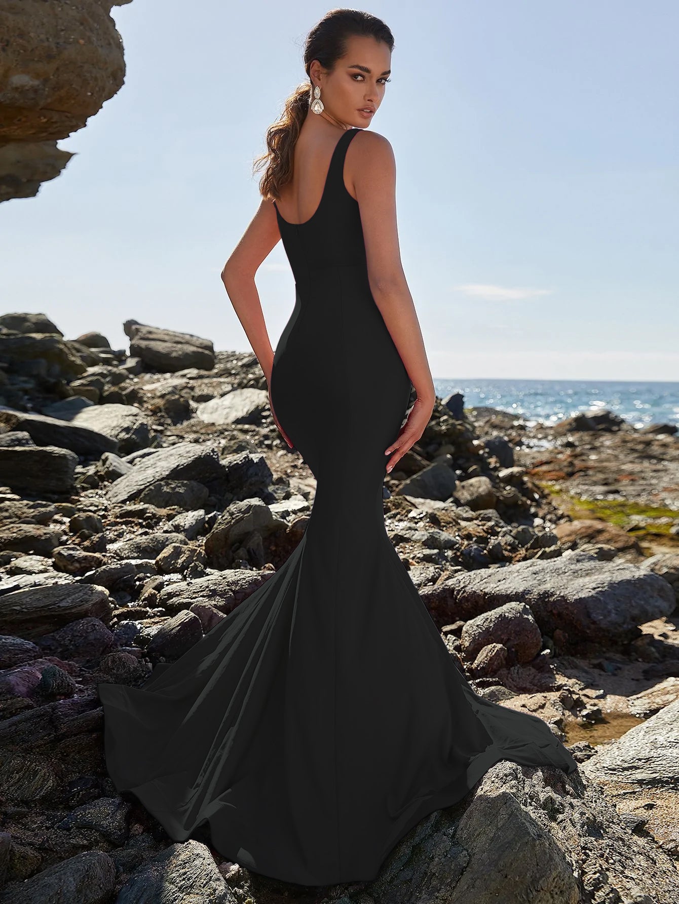 Black Square Neck Mermaid Hem Formal Gown